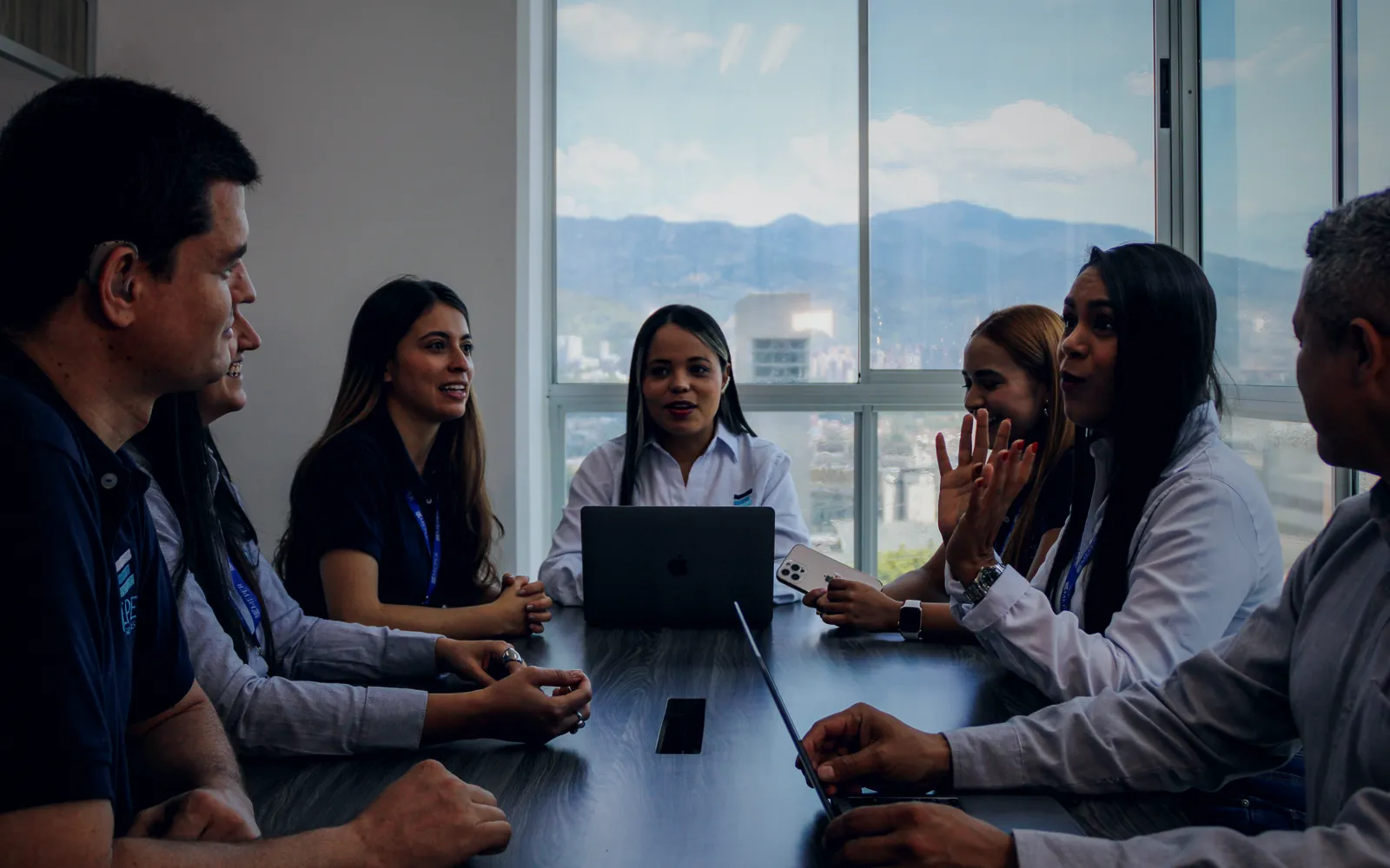 Equipo de MEPER en sesión de trabajo de SG-SST
